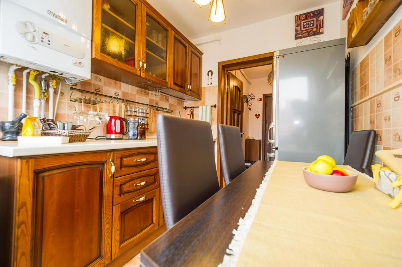 Certo Apartment Brasov Ngoại thất bức ảnh